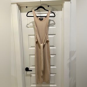 Hera tight ribbed mid length dress with slit